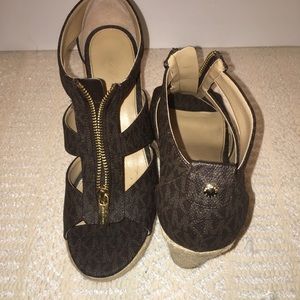 Michael Kohrs wedged heels